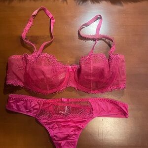 Chantelle ICONE Fuchsia Lace Bra Set 38c/L